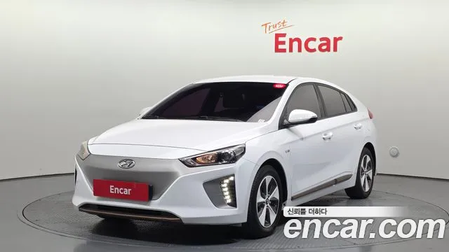 2018 Hyundai Ioniq Electric N Sold VIN KMHC851HFJU023590 – photo 16 2018 Hyundai Ioniq Electric N Sold VIN KMHC851HFJU023590 – photo 16