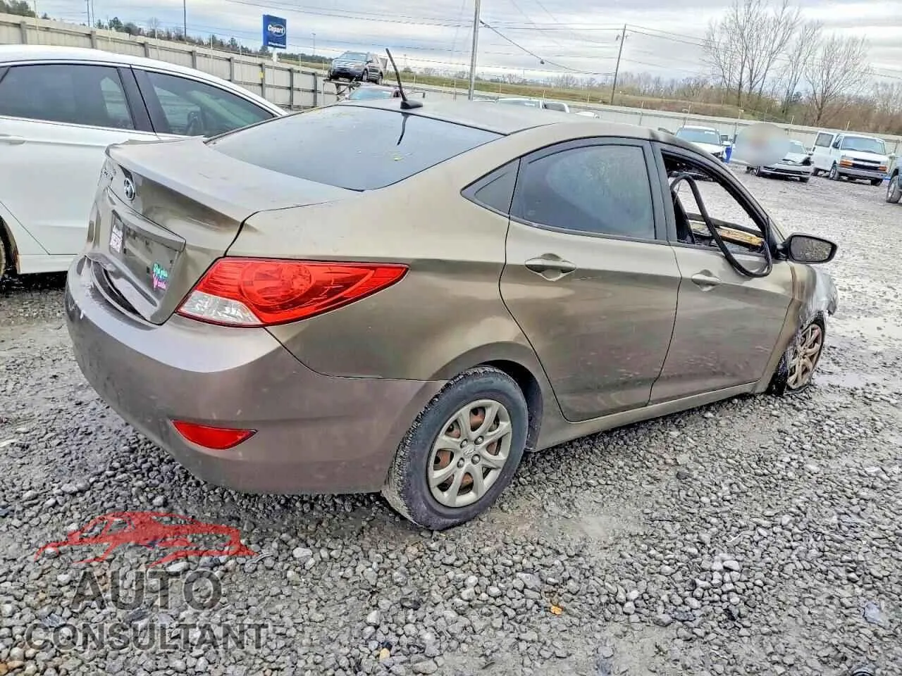2014 HYUNDAI ACCENT Damaged VIN KMHCT4AE0EU715569 – side profile