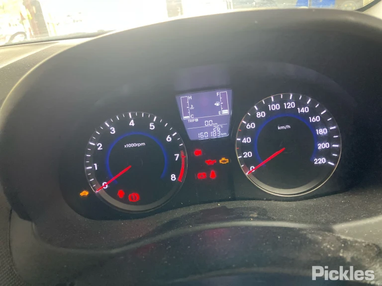 2016 Hyundai Accent Damaged VIN KMHCT51BLGU292574 – rear exterior