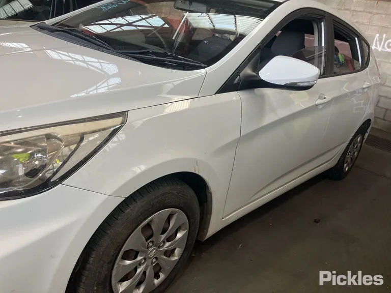 2015 Hyundai Accent Used VIN KMHCT51BTGU252482 – photo 16
