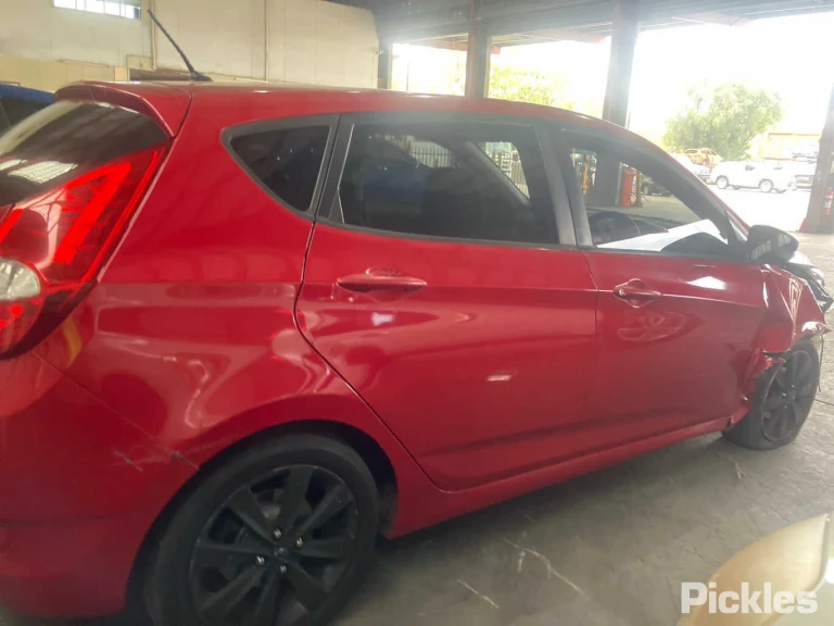 2016 Hyundai Accent Damaged VIN KMHCT51BTGU267342 – undercarriage
