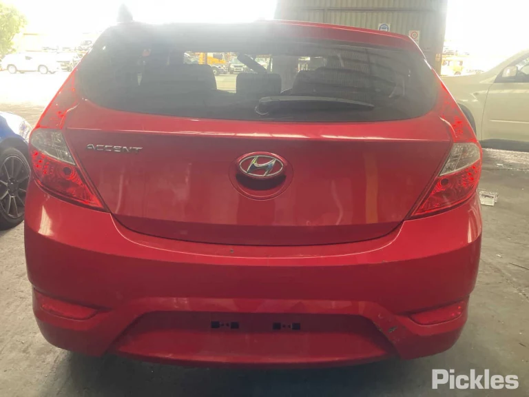 2016 Hyundai Accent Damaged VIN KMHCT51BTGU267342 – photo 18