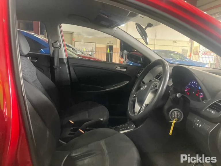 2016 Hyundai Accent Damaged VIN KMHCT51BTGU267342 – photo 26