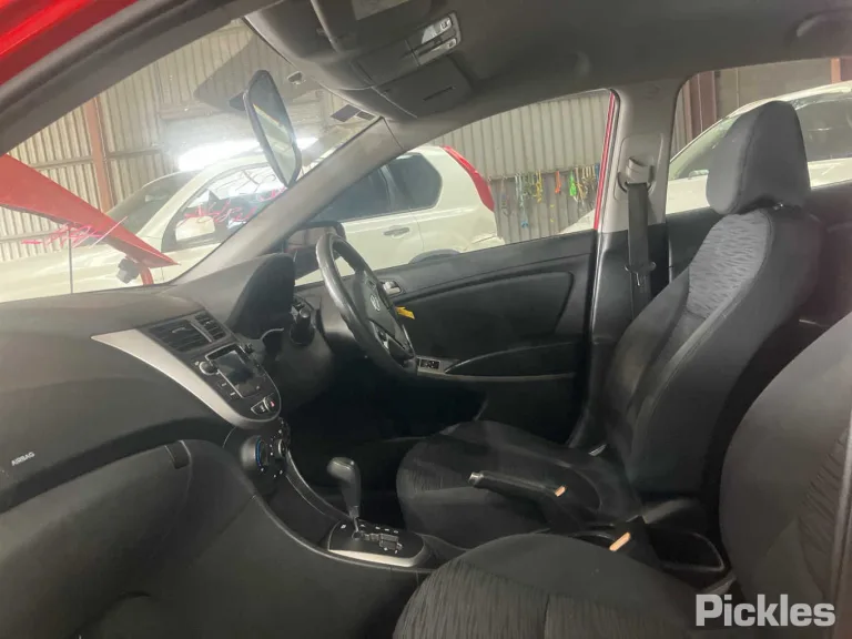 2016 Hyundai Accent Damaged VIN KMHCT51BTGU267342 – photo 28