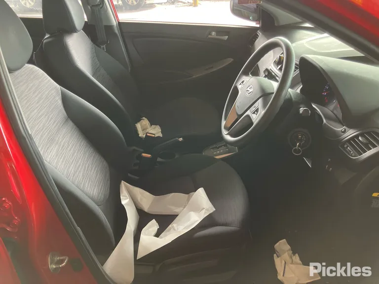 2016 Hyundai Accent Used VIN KMHCT51BTGU291878 – photo 14