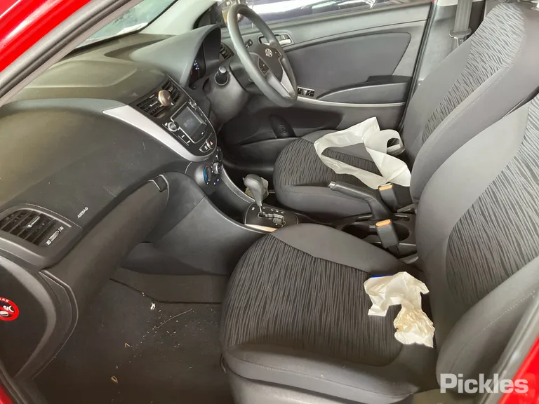 2016 Hyundai Accent Used VIN KMHCT51BTGU291878 – photo 16