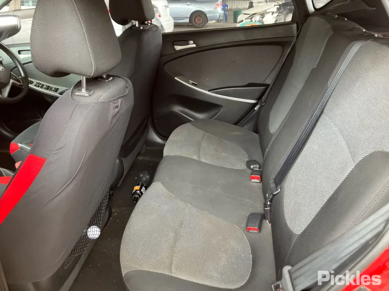 2013 Hyundai Accent Damaged VIN KMHCT51DMEU137076 – undercarriage