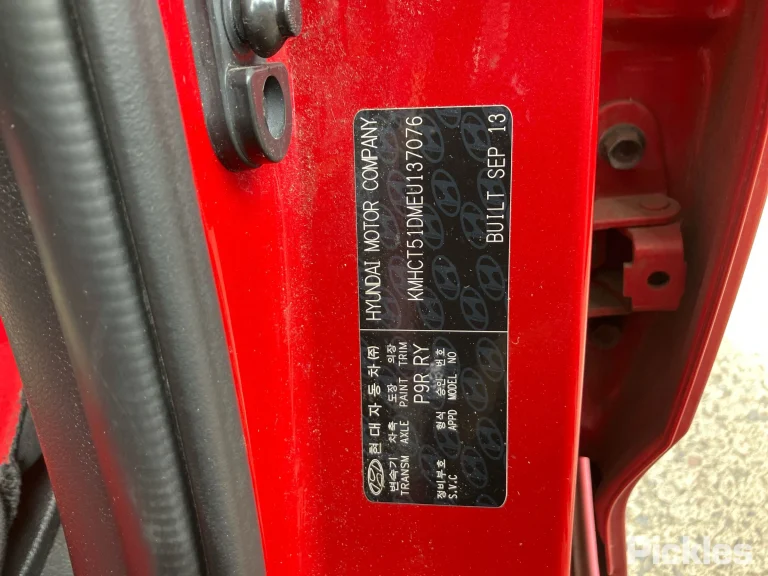 2013 Hyundai Accent Damaged VIN KMHCT51DMEU137076 – photo 19