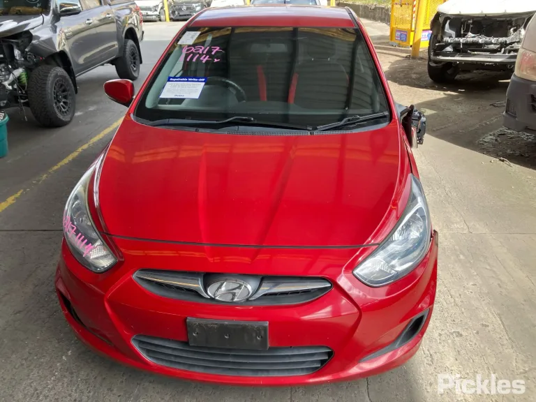 2013 Hyundai Accent Damaged VIN KMHCT51DMEU137076 – photo 28