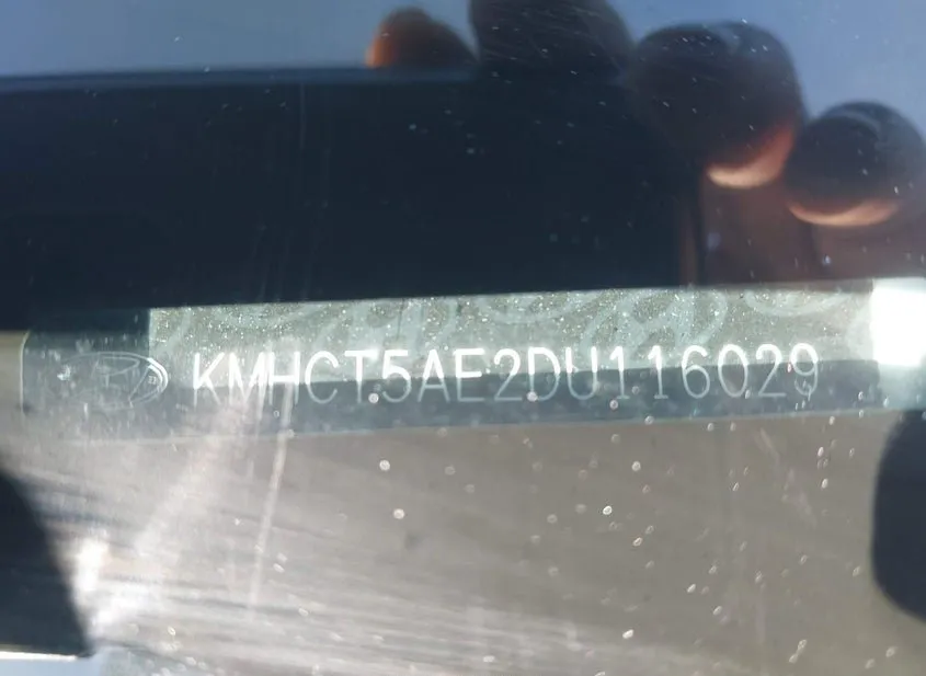 2013 HYUNDAI Accent Used VIN KMHCT5AE2DU116029 – exterior detail
