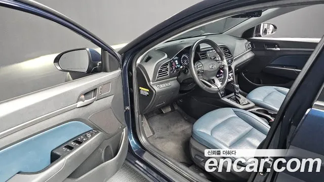 2019 Hyundai The New Avante AD 1.6 Sold VIN KMHD041EEKU920826 – exterior detail
