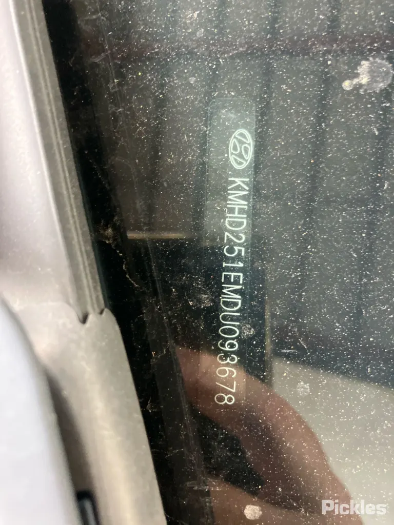 2013 Hyundai i30 Damaged VIN KMHD251EMDU093678 – photo 19 2013 Hyundai i30 Damaged VIN KMHD251EMDU093678 – photo 19