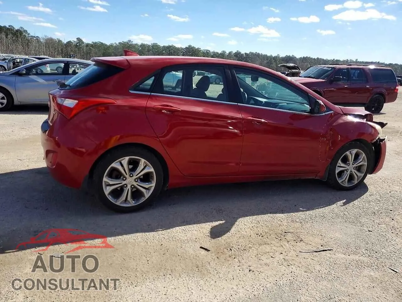 2013 HYUNDAI ELANTRA Damaged VIN KMHD35LE5DU084324 – side profile