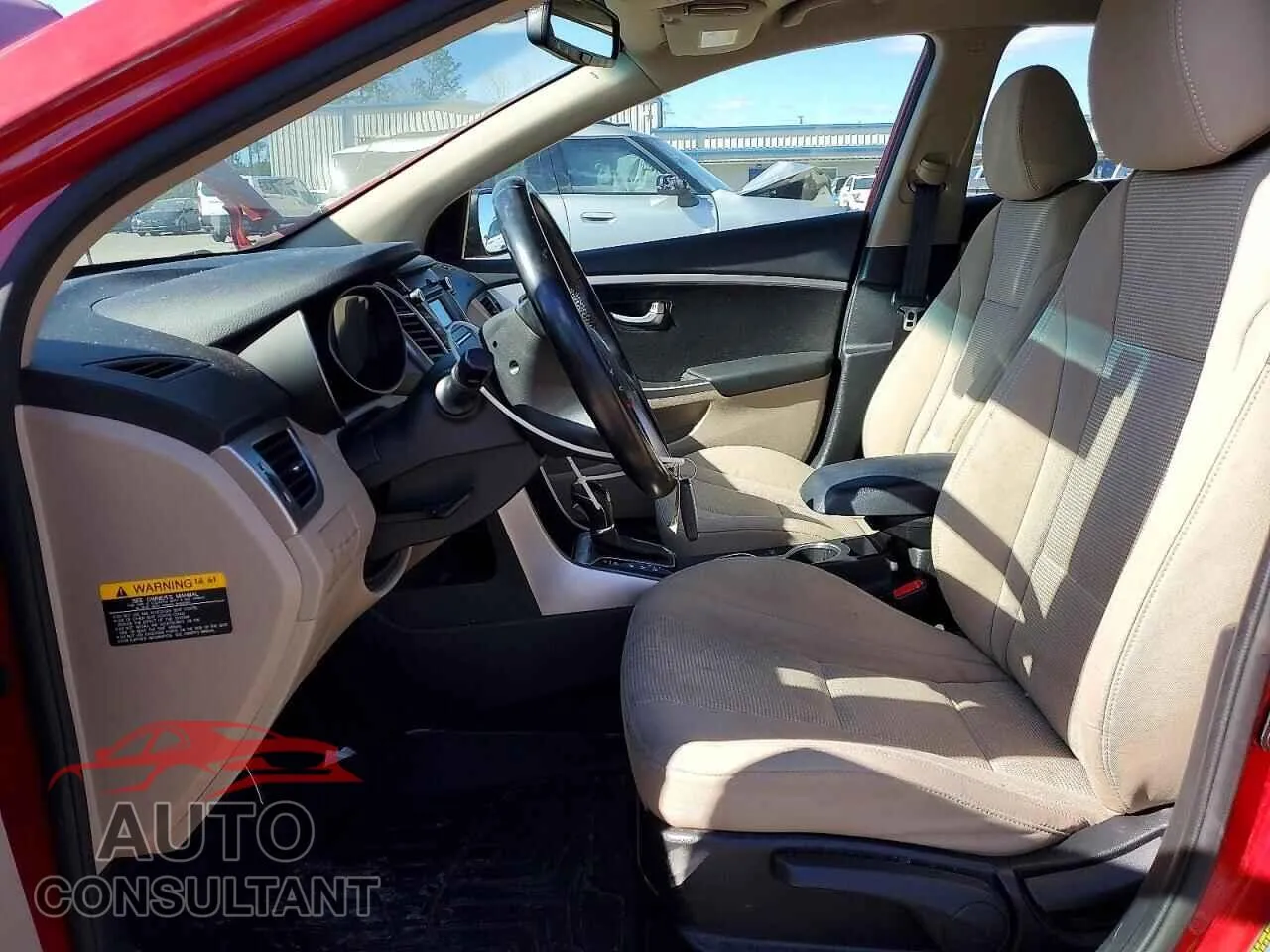 2013 HYUNDAI ELANTRA Damaged VIN KMHD35LE5DU084324 – exterior detail