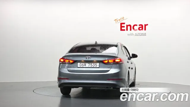 2018 Hyundai Avante Ad 1.6 Gdi Style Sold VIN KMHD641DAJU488526 – front exterior