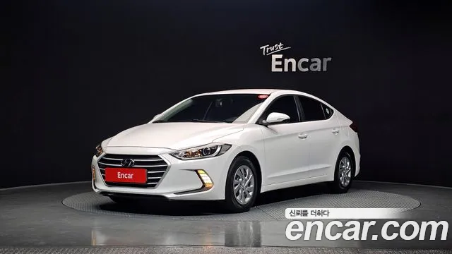 2017 Hyundai Avante AD 1.6 GDI Style Sold VIN KMHD641DBHU352613 – trunk area