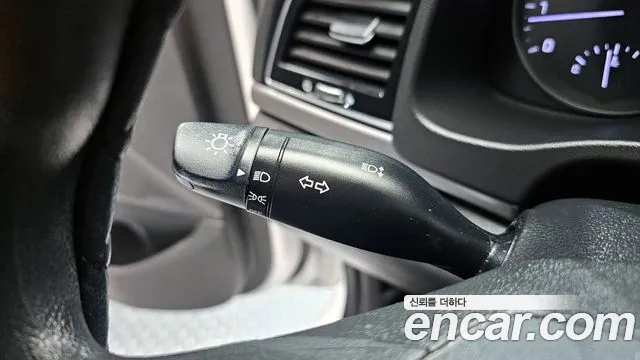 2017 Hyundai Avante AD 1.6 GDI Style Sold VIN KMHD641DBHU352613 – odometer reading