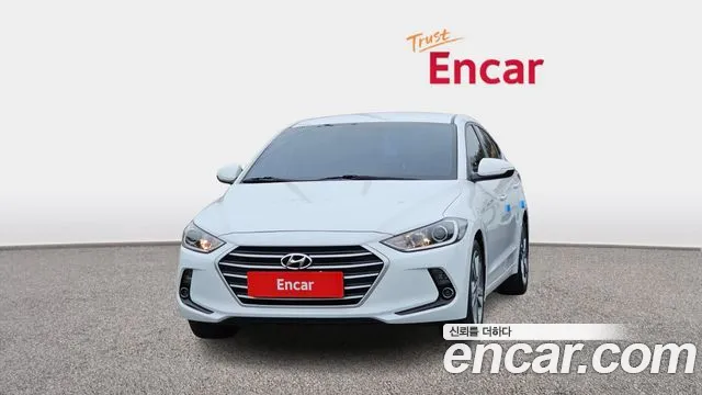 2017 Hyundai Avante Ad 1.6 Gdi Value Plus Sold VIN KMHD641DBHU362994 – front exterior