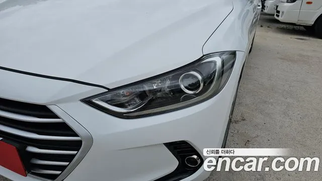 2017 Hyundai Avante AD 1.6 GDI Value Plus Sold VIN KMHD641DBHU382130 – photo 13