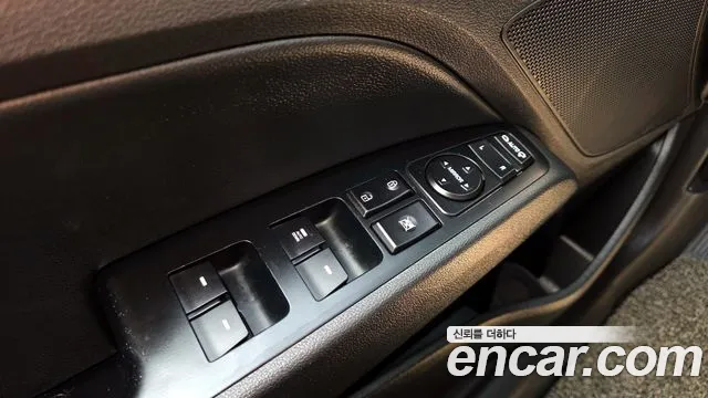 2017 Hyundai Avante Ad 1.6 Gdi Value Plus Sold VIN KMHD641DBHU382246 – front exterior
