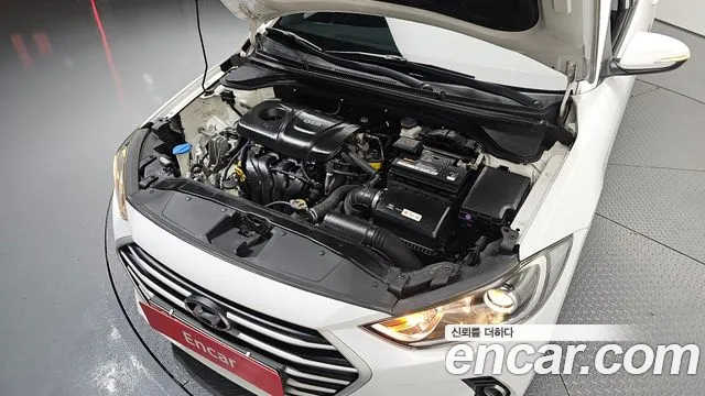 2018 Hyundai Avante AD 1.6 GDI Value Plus Sold VIN KMHD641DBJU424275 – exterior detail