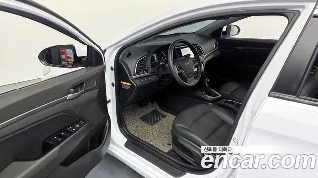 2018 Hyundai Avante AD 1.6 GDI Value Plus Sold VIN KMHD641DBJU426937 – photo 17