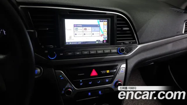 2018 Hyundai Avante AD 1.6 GDI Value Plus Sold VIN KMHD641DBJU434765 – photo 14