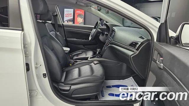 2018 Hyundai Avante AD 1.6 GDI Value Plus Sold VIN KMHD641DBJU439605 – photo 12 2018 Hyundai Avante AD 1.6 GDI Value Plus Sold VIN KMHD641DBJU439605 – photo 12