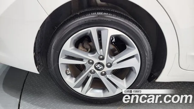 2018 Hyundai Avante AD 1.6 GDI Value Plus Sold VIN KMHD641DBJU448500 – photo 27