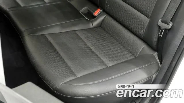 2018 Hyundai Avante Ad 1.6 Gdi Value Plus Sold VIN KMHD641DBJU474018 – front exterior