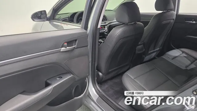 2018 Hyundai Avante AD 1.6 GDI Value Plus Sold VIN KMHD641DBJU491474 – photo 19 2018 Hyundai Avante AD 1.6 GDI Value Plus Sold VIN KMHD641DBJU491474 – photo 19