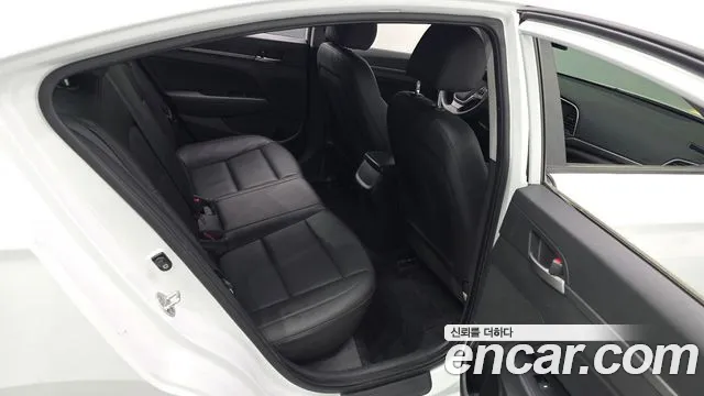 2018 Hyundai Avante Ad 1.6 Gdi Value Plus Sold VIN KMHD641DBJU491729 – front exterior