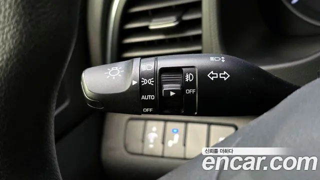 2018 Hyundai Avante AD 1.6 GDI Value Plus Sold VIN KMHD641DBJU494273 – photo 13