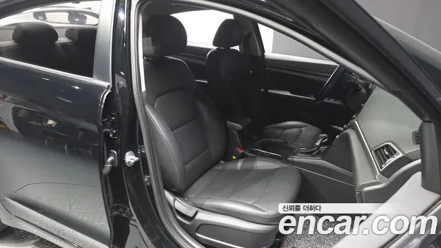 2018 Hyundai Avante AD 1.6 GDI Value Plus Sold VIN KMHD641DBJU495664 – photo 29