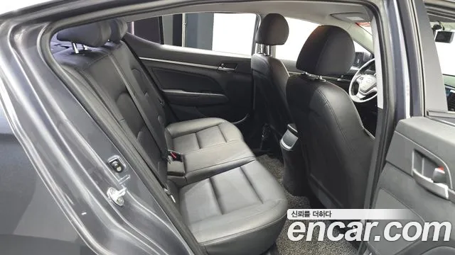 2018 Hyundai Avante AD 1.6 GDI Value Plus Sold VIN KMHD641DBJU504995 – photo 20