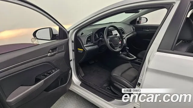 2018 Hyundai Avante AD 1.6 GDI Value Plus Sold VIN KMHD641DBJU506730 – photo 24 2018 Hyundai Avante AD 1.6 GDI Value Plus Sold VIN KMHD641DBJU506730 – photo 24