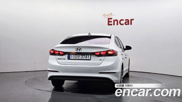 2018 Hyundai Avante AD 1.6 GDI Value Plus Sold VIN KMHD641DBJU513894 – exterior detail