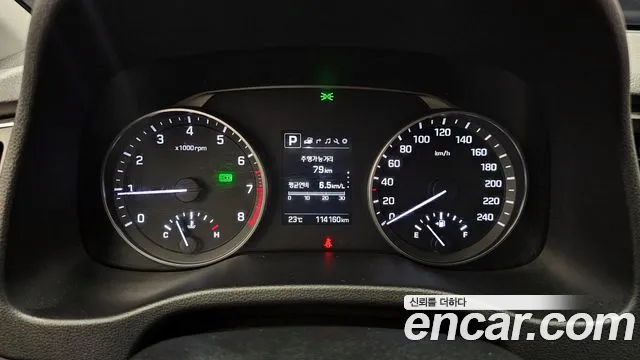 2018 Hyundai Avante AD 1.6 GDI Value Plus Sold VIN KMHD641DBJU523807 – interior seats 2018 Hyundai Avante AD 1.6 GDI Value Plus Sold VIN KMHD641DBJU523807 – interior seats