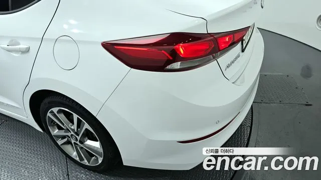 2018 Hyundai Avante AD 1.6 GDI Value Plus Sold VIN KMHD641DBJU523807 – photo 20 2018 Hyundai Avante AD 1.6 GDI Value Plus Sold VIN KMHD641DBJU523807 – photo 20