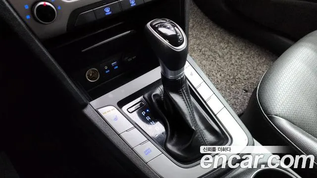 2018 Hyundai Avante AD 1.6 GDI Value Plus Sold VIN KMHD641DBJU535292 – photo 16