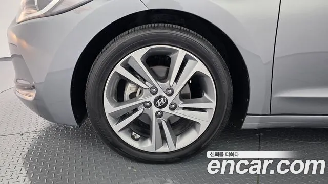 2018 Hyundai Avante AD 1.6 GDI Value Plus Sold VIN KMHD641DBJU557258 – engine bay