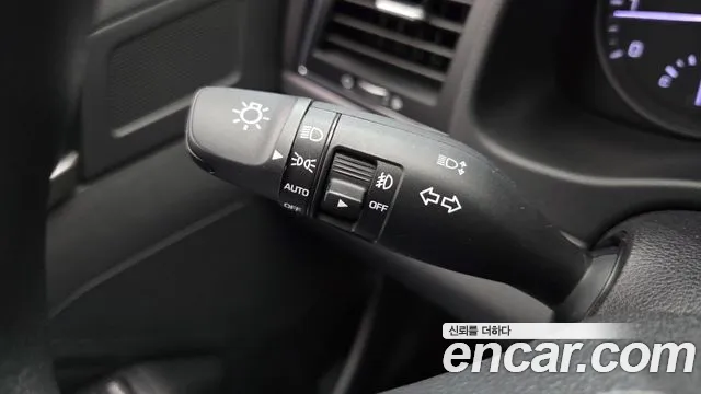2018 Hyundai Avante AD 1.6 GDI Value Plus Sold VIN KMHD641DBJU557258 – photo 12