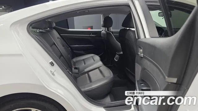 2018 Hyundai Avante AD 1.6 GDI Value Plus Sold VIN KMHD641DBJU582701 – interior seats