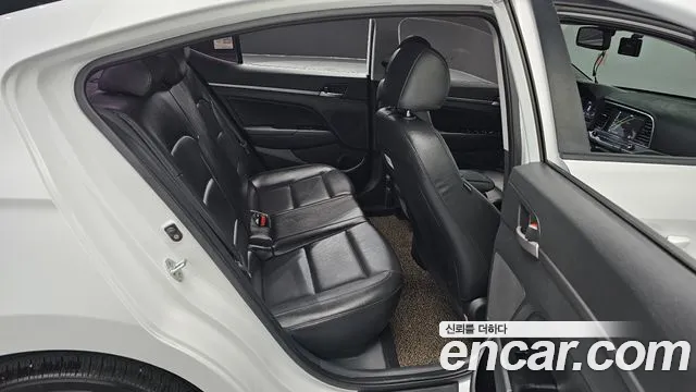 2018 Hyundai Avante Ad 1.6 Gdi Value Plus Sold VIN KMHD641DBJU595232 – front exterior 2018 Hyundai Avante Ad 1.6 Gdi Value Plus Sold VIN KMHD641DBJU595232 – front exterior