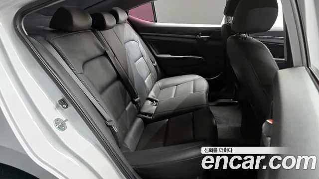 2018 Hyundai Avante AD 1.6 GDI Value Plus Sold VIN KMHD641DBJU605143 – photo 15