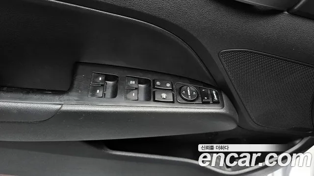 2018 Hyundai Avante AD 1.6 GDI Value Plus Sold VIN KMHD641DBJU605143 – photo 16