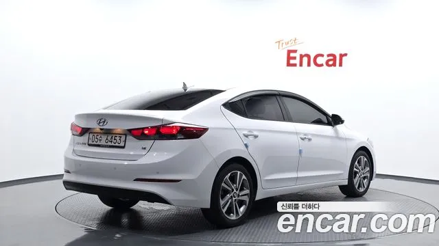 2018 Hyundai Avante Ad 1.6 Gdi Value Plus Sold VIN KMHD641DBJU605536 – front exterior