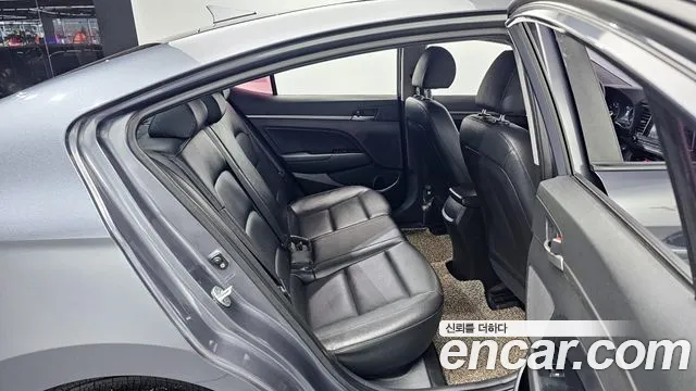 2018 Hyundai Avante AD 1.6 GDI Value Plus Sold VIN KMHD641DBJU607389 – photo 13