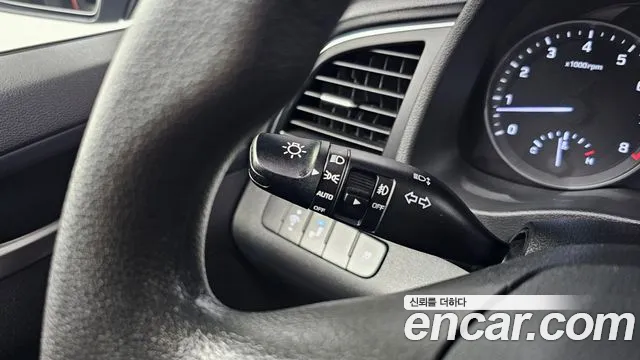 2018 Hyundai Avante AD 1.6 GDI Value Plus Sold VIN KMHD641DBJU607389 – photo 15
