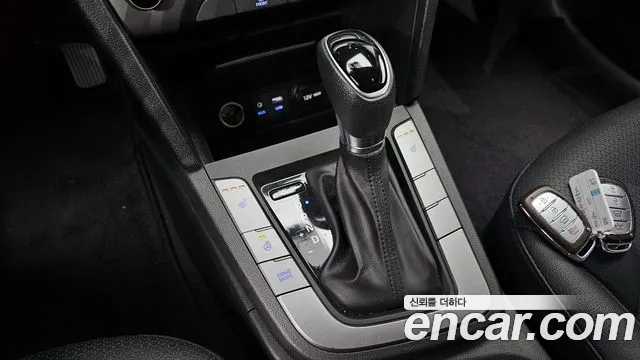 2018 Hyundai Avante AD 1.6 GDI Value Plus Sold VIN KMHD641DBJU608907 – photo 11 2018 Hyundai Avante AD 1.6 GDI Value Plus Sold VIN KMHD641DBJU608907 – photo 11